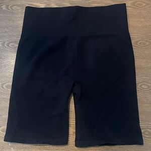 Women’s Black New Balance Ribbed Bike Short